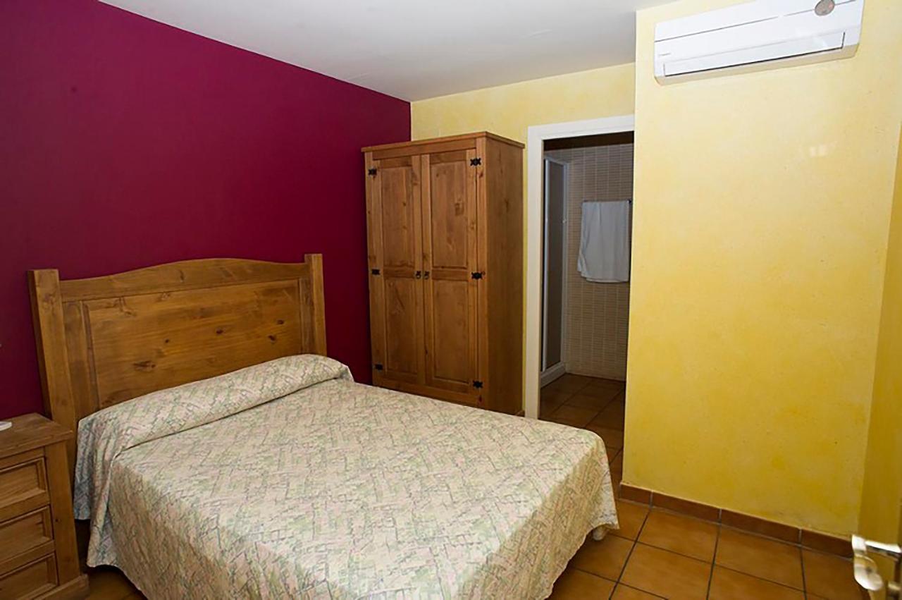 Hostal Velarde Талавера-де-ла-Рейна Екстер'єр фото