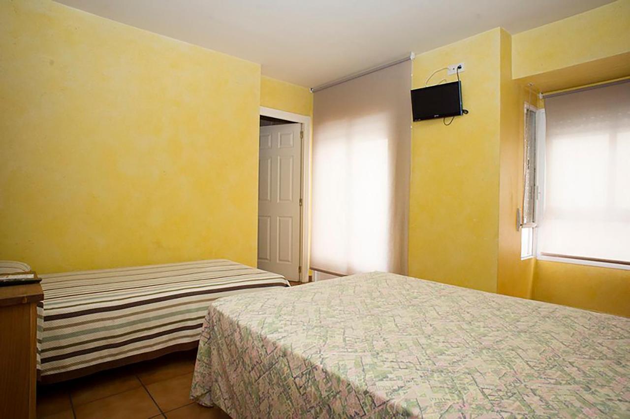 Hostal Velarde Талавера-де-ла-Рейна Екстер'єр фото