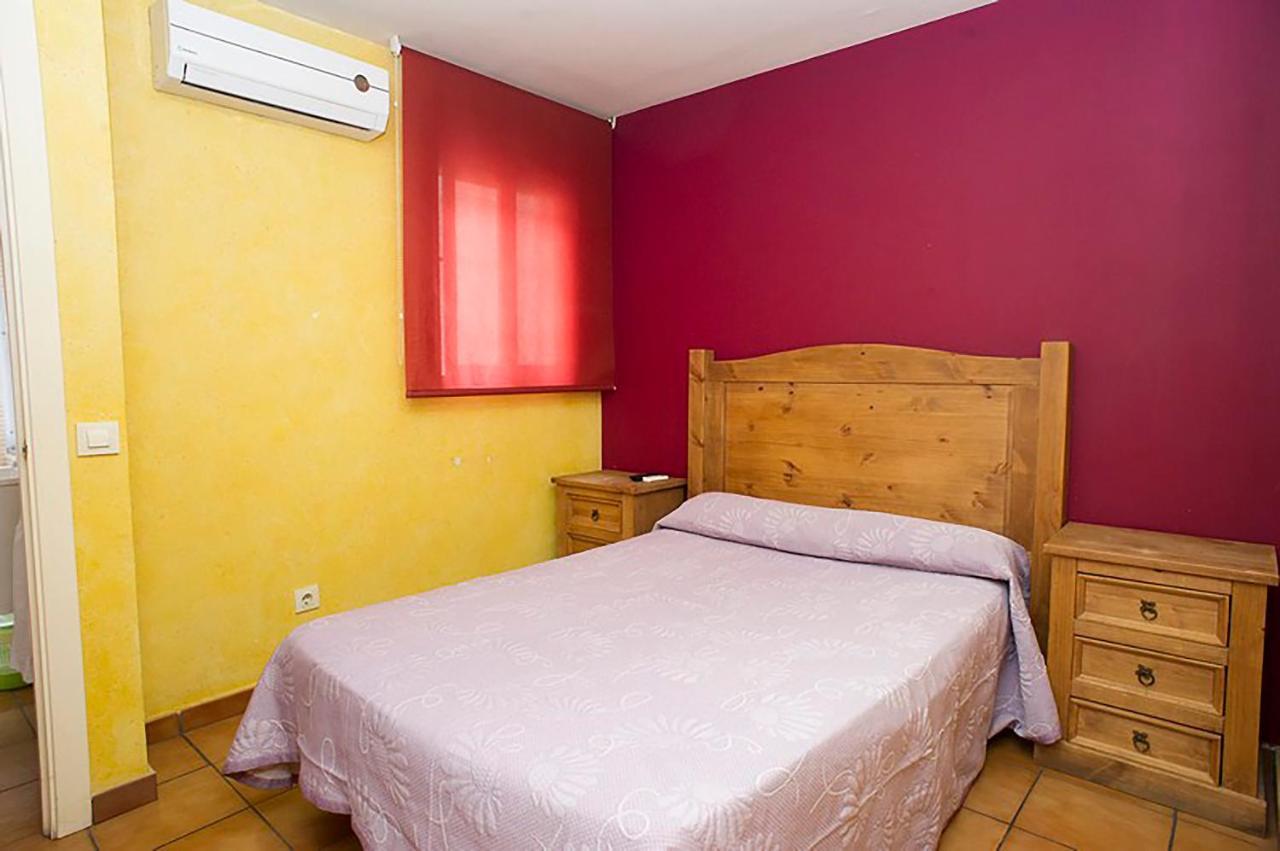 Hostal Velarde Талавера-де-ла-Рейна Екстер'єр фото